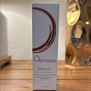 White Skincare Serum & Face Oil